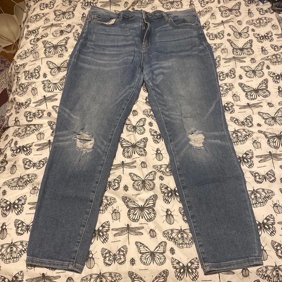 Jeans - Picture 1 of 6